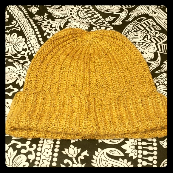 Old Navy Accessories - Yellow ribbed beanie